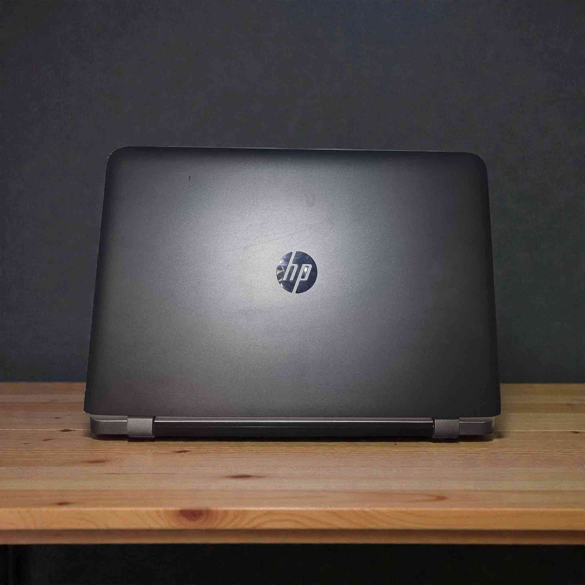 أي شخص يريد لابتوب عملي وبسعر اقتصادي
ننصحه مباشرةً بهذا الموديل 👇
HP ProBook 470 G3
المواصفات:
المعالج: Core i7 الجيل السادس
الرام: 8GB
الهارد: 256GB SSD (سريع بالعمل)
حجم الشاشة: 17.3 إنج
الكيبورد: عربي / إنكليزي
كرت الشاشة الداخلي: Intel 4GB
كرت الشاشة الخارجي: AMD Radeon R7 340 – 2GB
البطارية: من ساعة إلى 3 ساعات
النظافة: مرتبة
الضمان:
ضمان شامل هاردوير + سوفتوير لمدة 14 يوم
استبدال فوري في حال وجود أي عطل
حق الفحص أمام المندوب للتأكد من المواصفات والنظافة
يعني تاخذه مرتاح وضمانك يبقى وياك ✅
📞 راسلونا الآن: ***********
📍 العنوان: بغداد – الأمين الثانية – شارع النواب
بلّش تعلّم مهاراتك وي أول لابتوب إلك
قبل لا العالم يستغني عنك! 🔥💻
