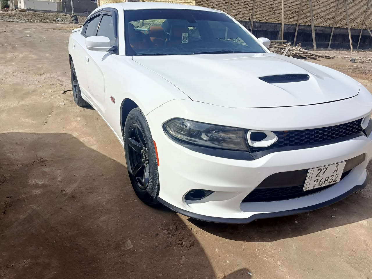 سلام عليكم ورحمه الله وبركاته
جارجر مديل 15 اصل ماشيه 110 الف حقيقي 

جاهزه للخير ربع ماذب عليها محرك وكير حداديه تخم تاير وباتري وتبريد زنون اصلي شاشه جبيره كامره حساس خلفي كشن حضن دمام المراوس ب اوباما فقط مكان السياره السماوه قضاء الخضر رقم الهاتف ***********

بسمي تحويل ثاني يوم هزه جديده الحادث مرفق مع المنشور
