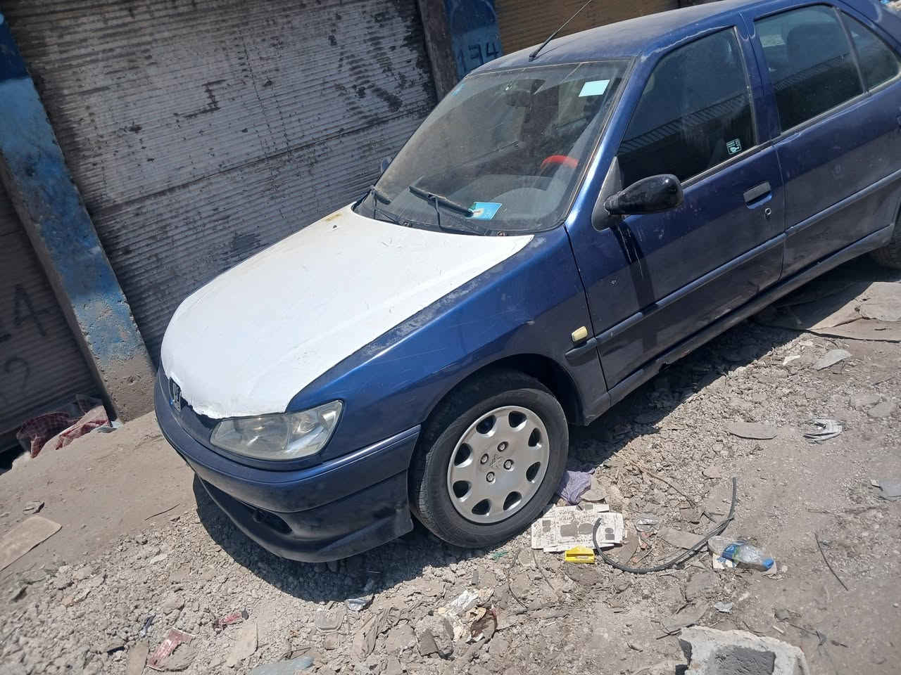السلام عليكم بيجو 306 سيارة حلوه محرك كير صدر جديد سيارة بيمهن مكانت صبغ بيعكم هل موجود سيارة ترايك وين متريد دوخل ع بلاد تبريد ثلج سعر 40 مجال قليل لطيبن \\\\ ***********
