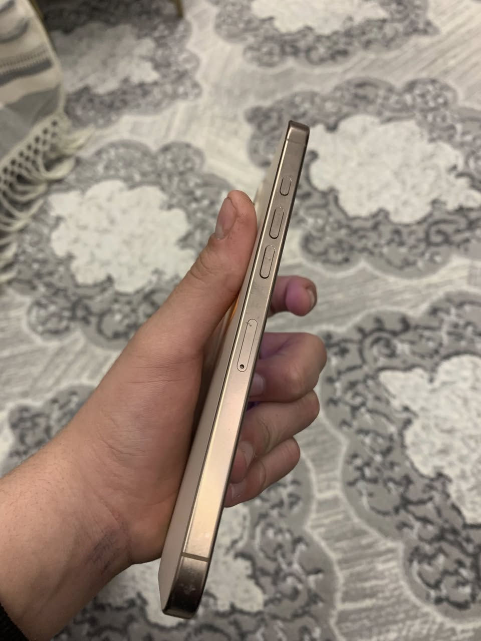 السلام عليكم اخوان للبيع 
iPhone 16pro max 
ذاكرة 256 
ماستر 
بطارية 94 مشحون 314 دورة 
مكفول كفالة عامة 
بعدة بل ضمان 
كلة شغال 
شريحة فعلية مو الكترونية 
سعرة مليون350 
مكاني بغداد 
رقم***********
