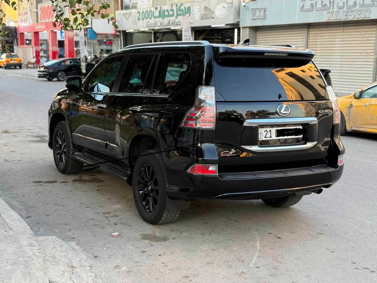 للبيع لكزز برادو موديل ٢٠١٧ 
وارد امريكي بيها ٣ قطع صبغ 
كير ومكينه ع وضعيت الشركة 
***********
مكان السيارة بغداد الدورة
