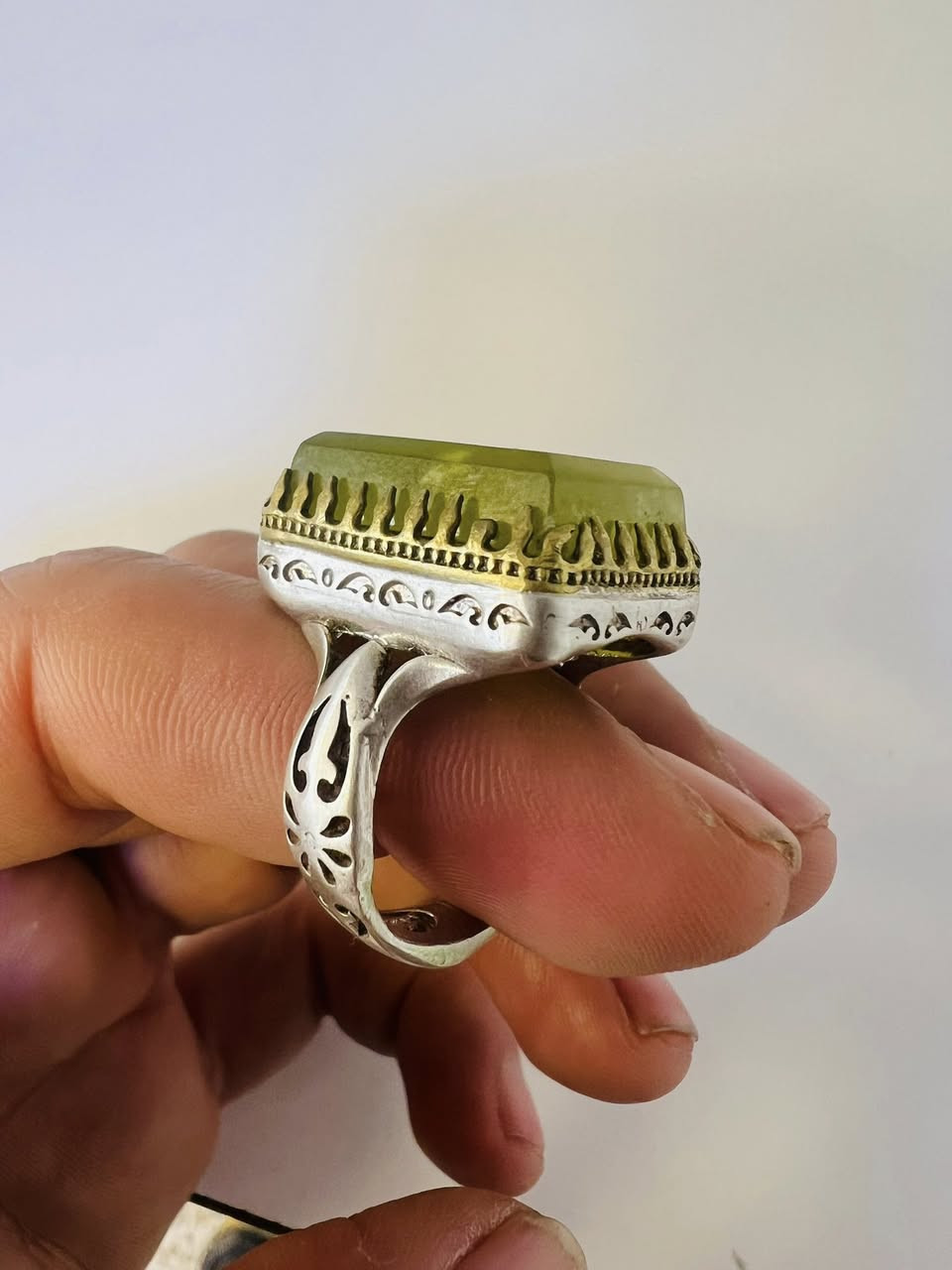 من نوادر ال يشم ذات صياغه ثقيله تحفه 130 قفله


**إذا كنت صاحب هذا الإعلان وتريد حذفه لأي سبب، رجاءا أرسل رسالة إلى الدعم الفني**