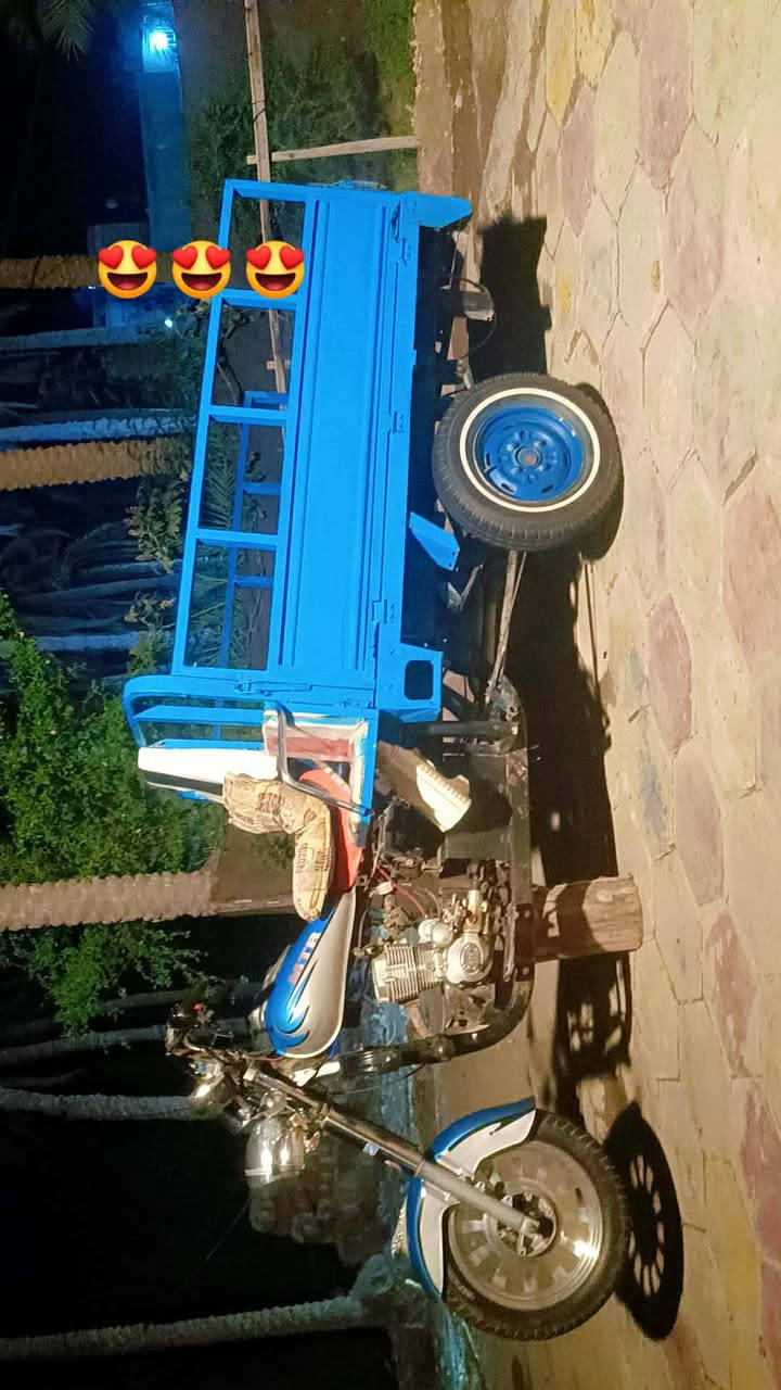 سلام عليكم شباب ستوته للبيع كلك كلك مكفوله عن سرقه سعر 950 وبيه مجال  كامله من كهربايات تايرات جدد وجه جديد رقم رااعيه*********** اتصل وستفسر مكان ديوانيه قضاء الشاميه
