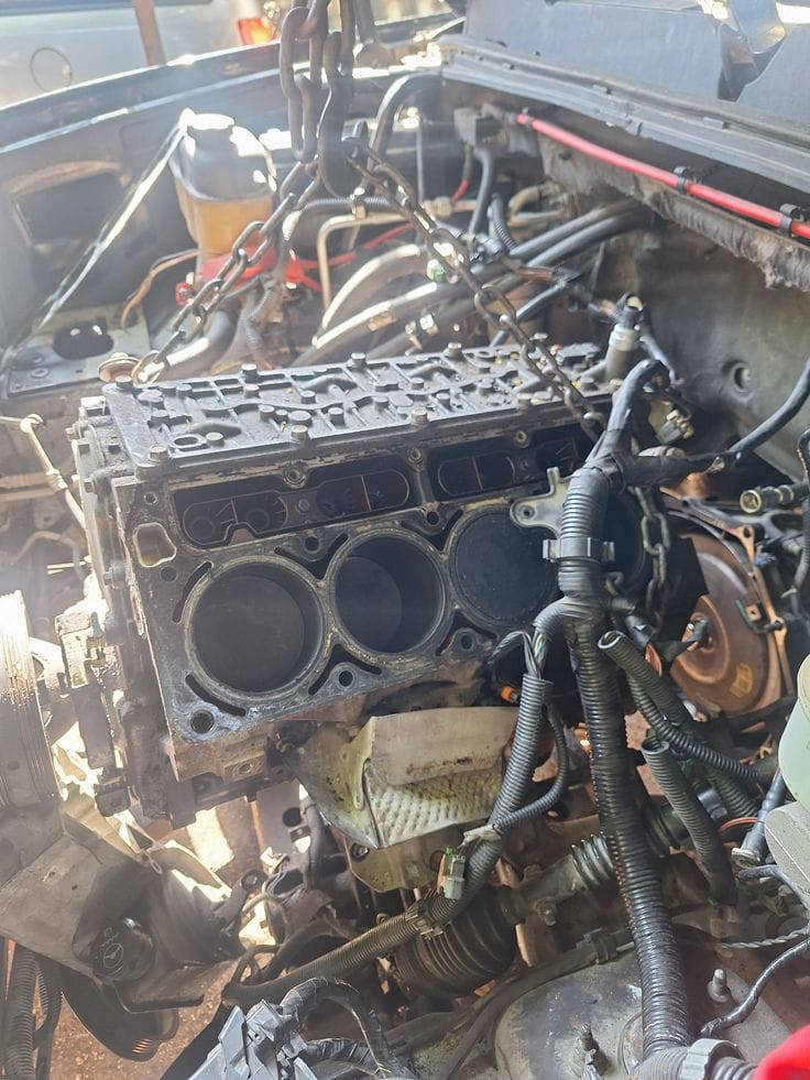 السلام عليكم :
الي يريد شغل بضمان ومخافة الله شغل واحد على واحد شغل مرتب تصليح كافة انواع السيارات ومعرفة مشكلة السيارة اذا جان الخلل بسيارتك محد يعرفلة تعال يم خدمات عادل الفيتر ولا تحتار تصليحك بضمان و امان ..

• توفر لكم خدمات عادل الفيتر ☑

تصليح كافة انواع السيارات الحديثة بكافة انواعها :
( الياباني - الكوري - الامريكي - الماني )
- فحص السيارات ومعرفة العطل بكل سهولة من خلال اجهزة كهربائية متطورة وحديثة ..
- نظيفة النزولات كافة انواع السيارات
- فتح مكائن السيارات واسترجاعها بكل سهولة و بـ اقل وقت ممكن 

خيارك الامثل حتى تصلح سيارتك وتعرف مشكلتها ومع كل هذا تروح بضمان و امان لادوخك ولا تحتار اكيد عادل الفيتر هو الاختيار 🧑‍🔧☑....

📍 الموقع :
• بغداد ، منطقة الامين ، قرب مطعم الرياضي ..
📞 رقم الهاتف للتواصل : ***********
