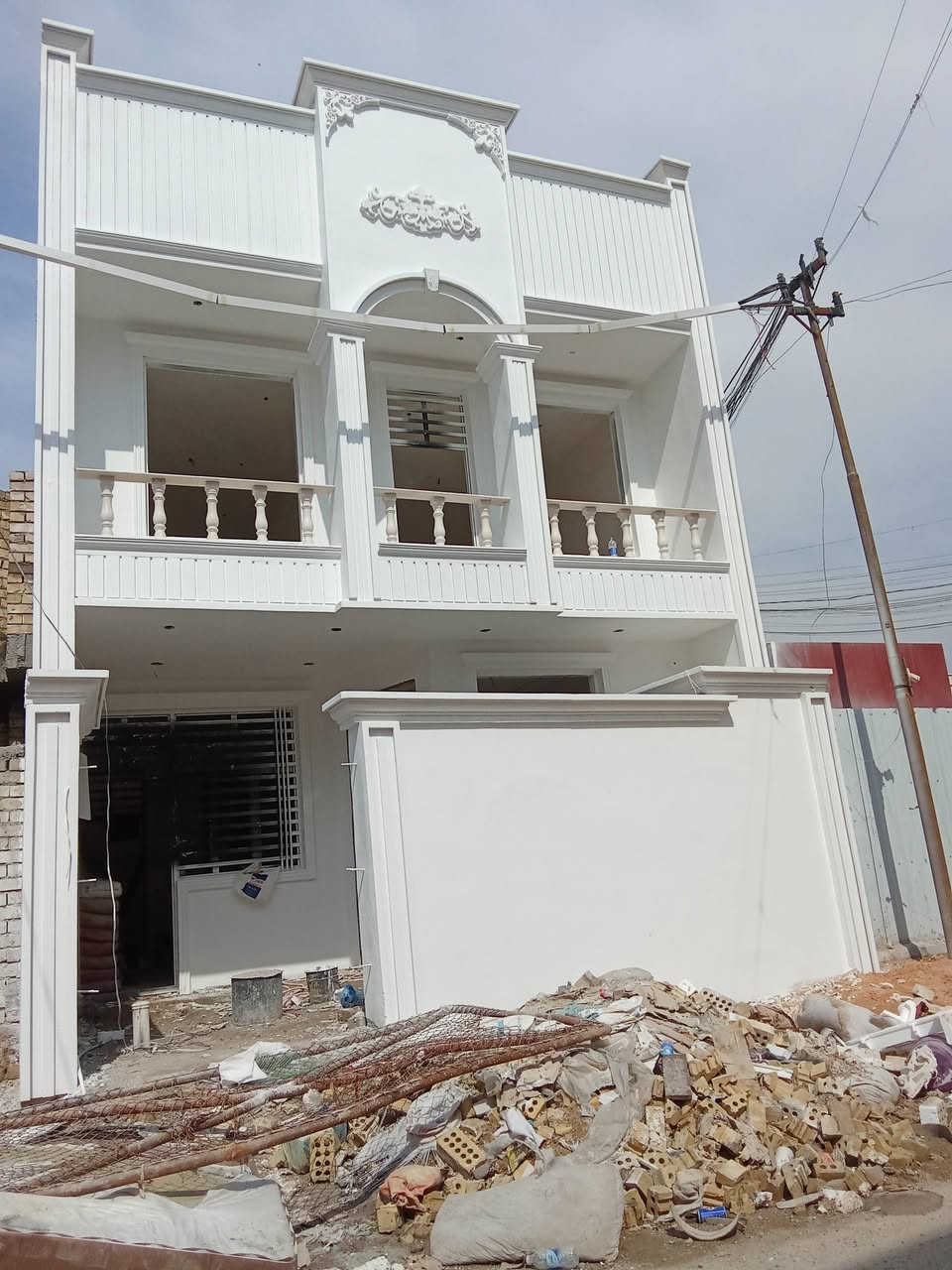 كادر واجهات لبخ وطلس وتغليف فوم وتطعيم الاواجهات ***********
