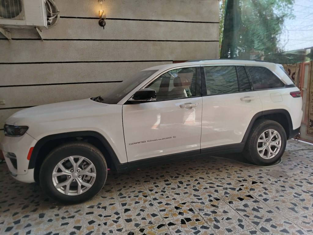 جيب لمتد موديل ٢٠٢٤
حادث جاملغ وبنيد 
معروف مواصفات لمتدد
رقم الهاتف *********** بغداد, العراق
