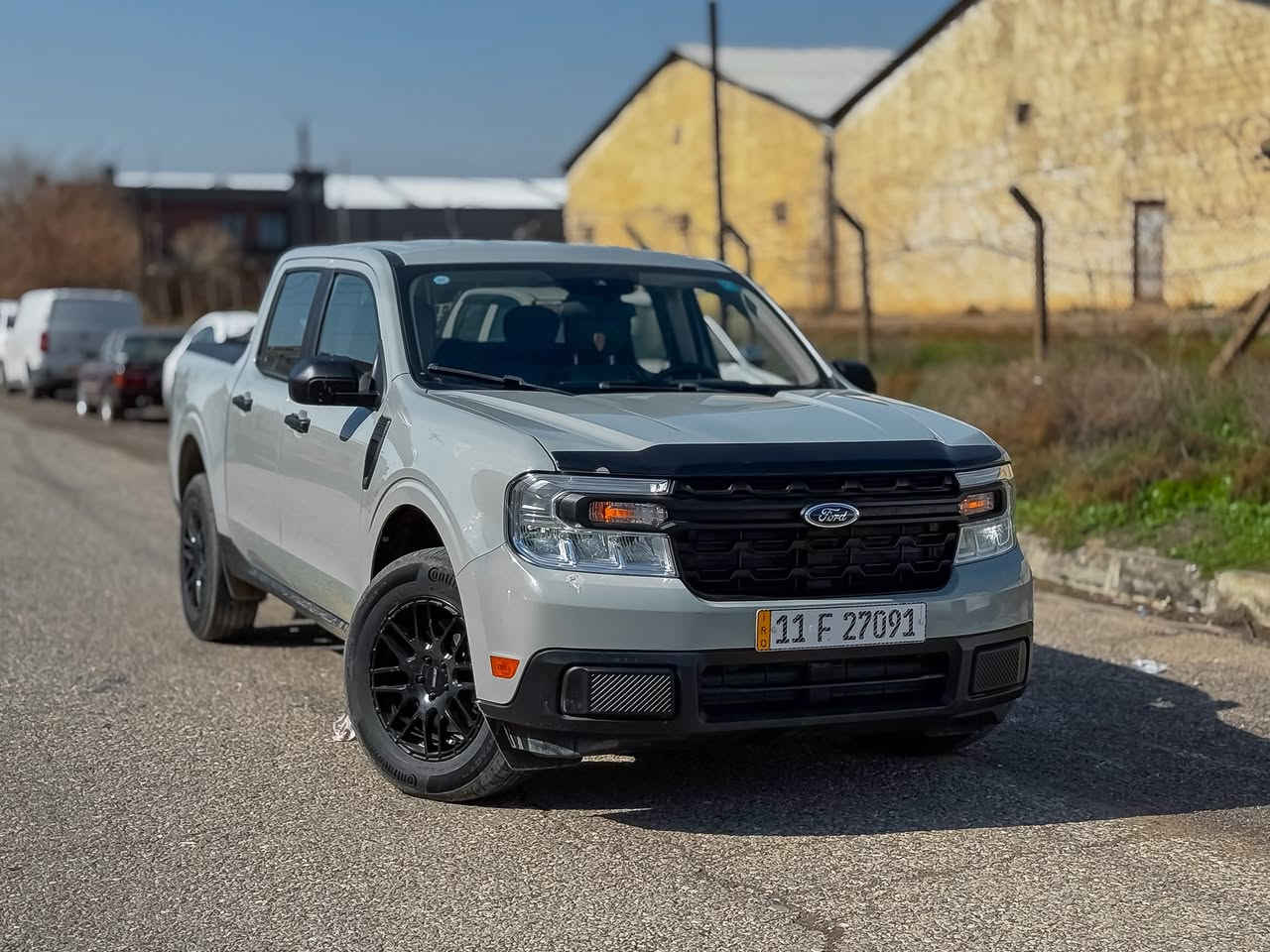 الســلام عليــكم سيارة اليوم  -   فورد مافريك
- موديل . 2024
- ضرر .    2 قطعة خلفيه
- ماشية .   20.000 ميل
- سلندر .     ( 4 ) 
- حجم مكينه .   ( 2.5 ) هابيرد
- مواصفات .     XL 
- السعر .  اتصل بنـا
- العنوان . اربيل 
- ⁠رقم بغداد .
- ⁠للتواصل والاستفسار 
***********-
