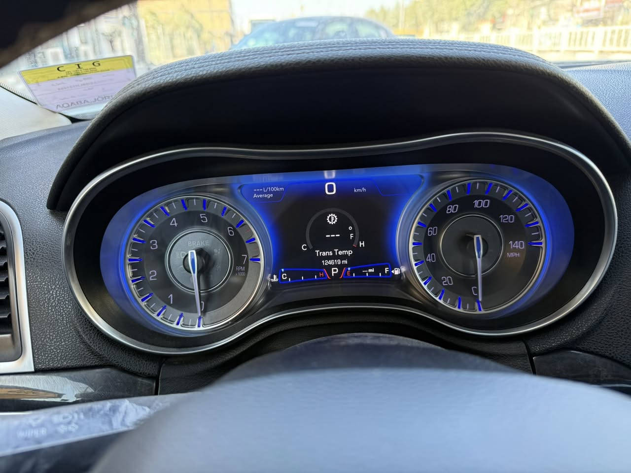 اوباما 2020 اصل مواصفات السيارة لمتد فول السيارة كفاله عامه موجود كتاب الفحص بالمنشور
السيارة بسمي تحويل ثاني يوم 
مكان ا@لسيارة الناصرية 
السعر 275$
***********
