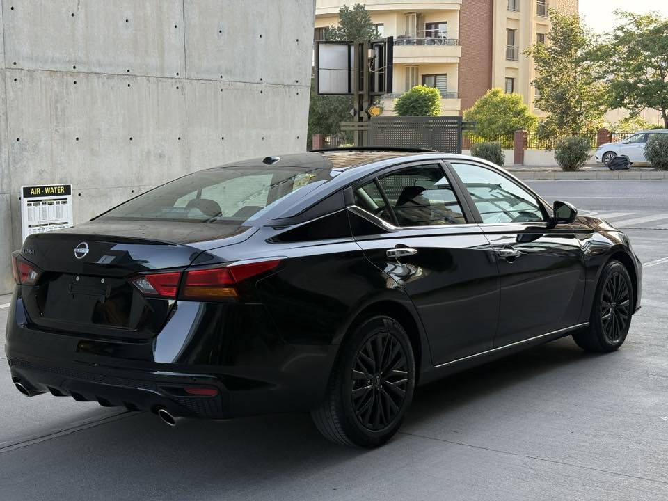 نيسان التيما 2025 حادث كلش خفيف
فول مواصفات SV PLUS : ماشيه 19,000

فقط شبر بالبنيد صبغ بدون دواخل نهائيا
السياره ماشاءالله كلش جديده و نظيفه 
كير و محرك وكهربائيات و رادار بشرط 
شواصي و لغد مكفول شخط مابي 
سيت راديتر و غاز بلادي بدون نواقص نهائيا
بدون رقم يترقم شمالي مكان السياره سليمانيه

واتساب : ***********
