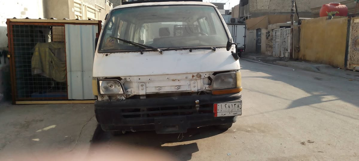 سلام عليكم سياره بيع او مراوس هايسه كيرومحرك ونجي وتماتيك السعر 17 مكاني بغداد ***********
