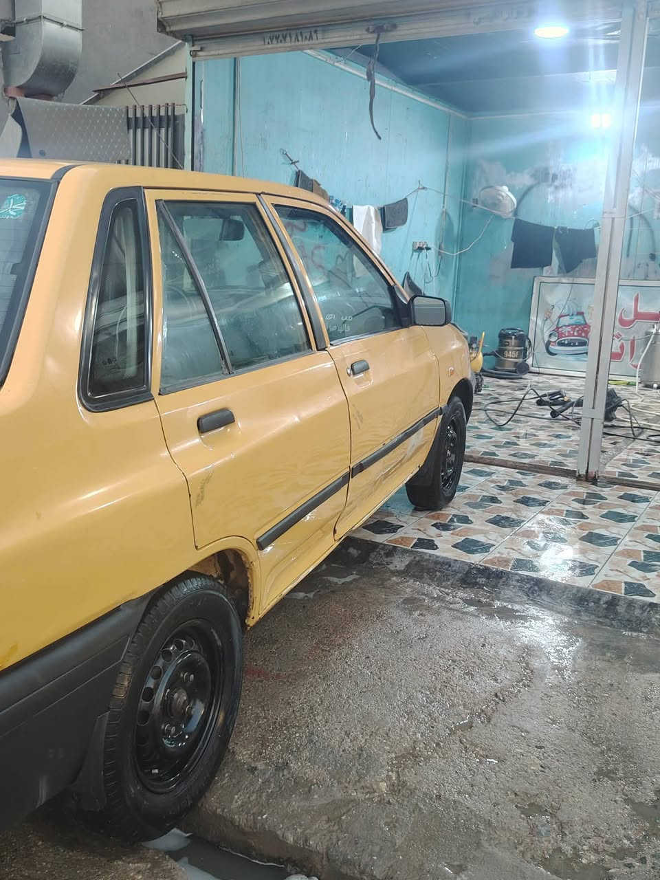 السلام عليكم 
سايبا موديل 2015
كير مكينة كفالة 
تبريد شغال 
مصفره هيئة تحويل مباشر 
شواصي مكفوله 
المكان بغداد الدورة 
السعر 29 وبيها مجال بسيط 
الرقم الهاتف ***********

