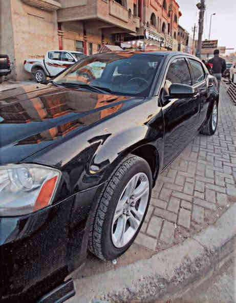 دوج افنجر 2011 للبيع فول عده الفتحه 
مكينه 2400 كير خير من الله بجم كبس حادثها جاملغ خلفي وشويه من الباب  مري كهرباء شاشه انفنتي 120 دولار  كار بلي كلشي بيها سبايدر جوكر لحيه تحكم جهتين 

صبغ عام جماليه اثر جراد بوليش جديد تكحيلات بسيطه بيها متبين داخل اسود نضيف 

ناقصها شغلات جداً بسيطه 

رقم بغداد دولي سنويه 2029 

سعر 89 وبيها مجال 

مكانها بغداد  حي حطين 

***********
