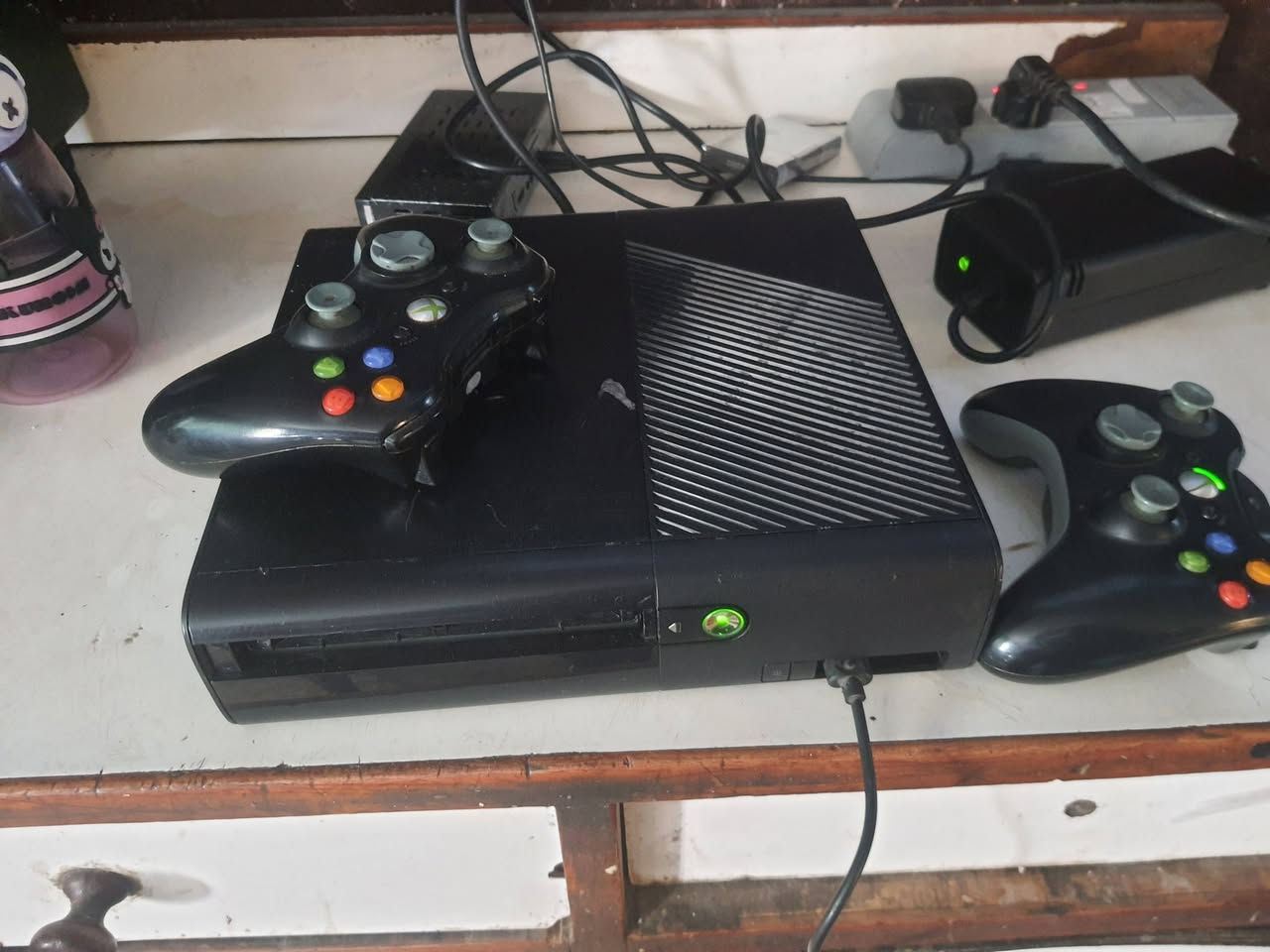 اكس بوكس سوبر سلم مهكر كامل كامل ملحقاتة 45لعبة قوية ويشغل العاب اورجينال محور سعرة 100 بي مجال مكاني جميلة شارع خير الله ***********
