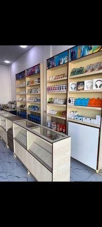 عارضات • فاترينات • عدة اغراض