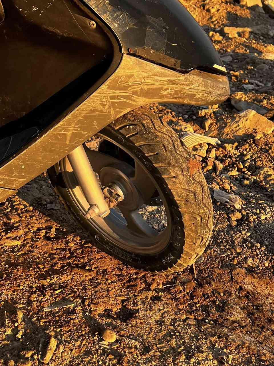 السلام عليكم سبيسي للبيع شغاله تمشي لايت زنون وياها غراض اضافيه كابريتر كلجات عرموطه عقل فلتر ….


**إذا كنت صاحب هذا الإعلان وتريد حذفه لأي سبب، رجاءا أرسل رسالة إلى الدعم الفني**