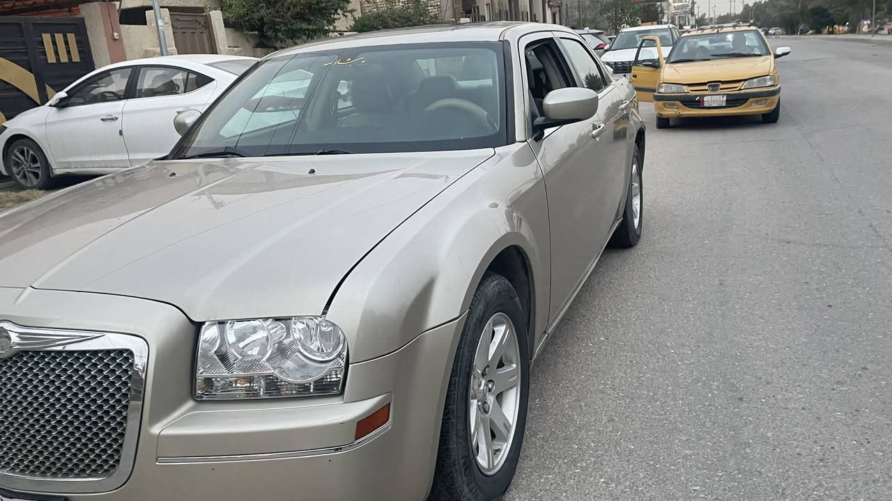 سلام عليكم
اوباما 10 متومة و كاملة رقم بغداد شرط الحاسبة
كص جنطة محرك 3500 السيارة تخبل احلة من الصورة فول مواصفات 
مكانهة كربلاء 
السعر 48 و بيهة مجال قليل او مراوس بسيارة غاز 
***********
