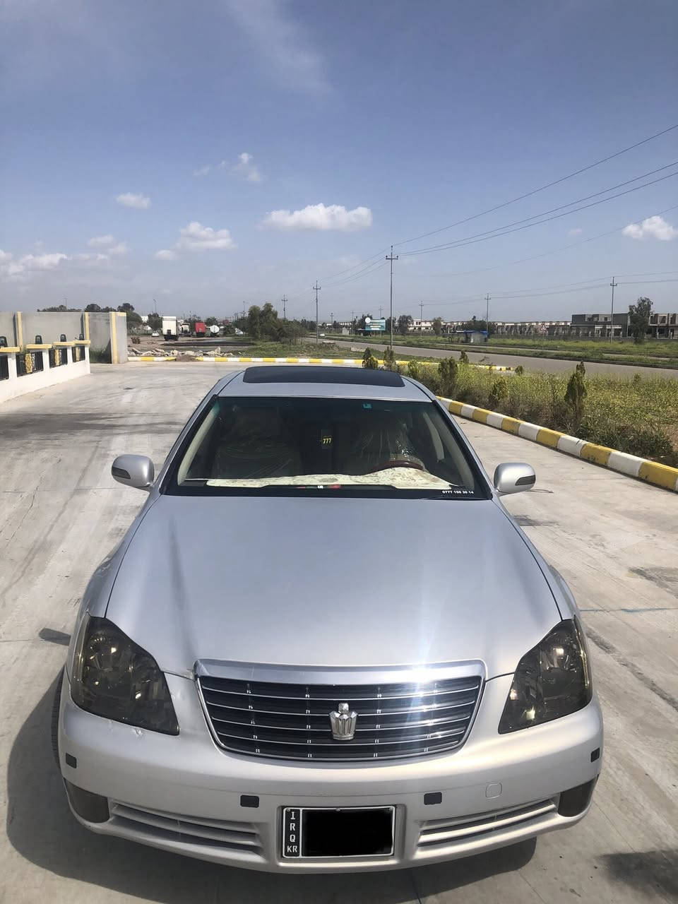 بەناوی خوای گەورە

شاهینە ڕۆیاڵ مووس بەحری
٢٠٠٥ 
١٨٢ دوو دوگمە ناوزەرد
گەورە بە گەورە
سڵاید 
ئاوێنە ئیشارەت
ئیشارەت لێگزز
جڵدی دووبەی
سوکان وەک لێگزز
بێ بۆیاخ ایراق ئەوروپاشی نیە
تاقمێ تایەی لۆکی لە ژێرە
سەیارەکە لە کەلارە

ئەگەر موشتەری نی سەرم مەیەشێنە 
لەوە هەرزانتر بو برۆ بیکڕە

سعر:٦٧ مەجالێ کەم
ژم:***********
