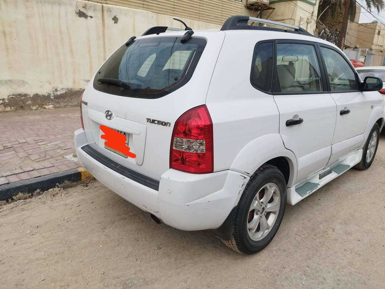 سلام عليكم للبيع توكسان 2009 شبر جاملغ امامي صبغ ولباقي مكفول رقم اربيل قديم سياره جاهزه من كلشي لمكينه بيه خيط بخار ستوه بادي سعر 125 بيه مجال مكاني نجف ***********
