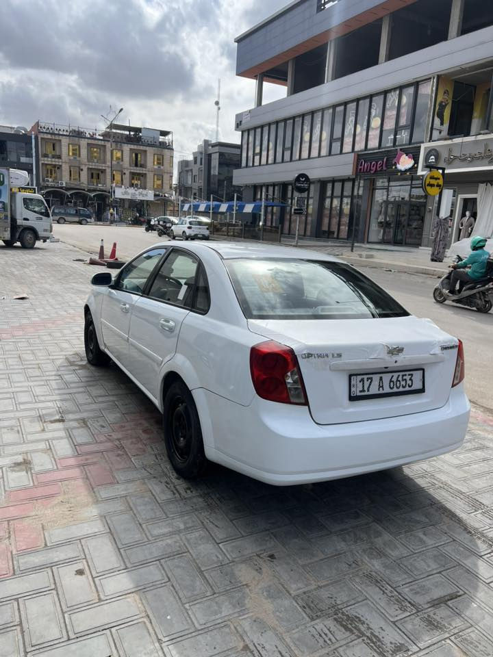 اوبترا 2011
كير مكفول
محرك جديد شادلها مكفول ما ماشي
السياره نظيفه  فقط داخل ما طالعه محافظات و السياره نظيفه  و نشطه شوفه عينك
حداديه جديده
مشط ستيرن جديد
ماكو تنقيص و لا تبخير بالدهن 
بس جاملغ مصبوغ
السعر 84
السياره بأسمي سنويه 2030 تحويل ثاني يوم
اي استفسار ***********
السماوه
