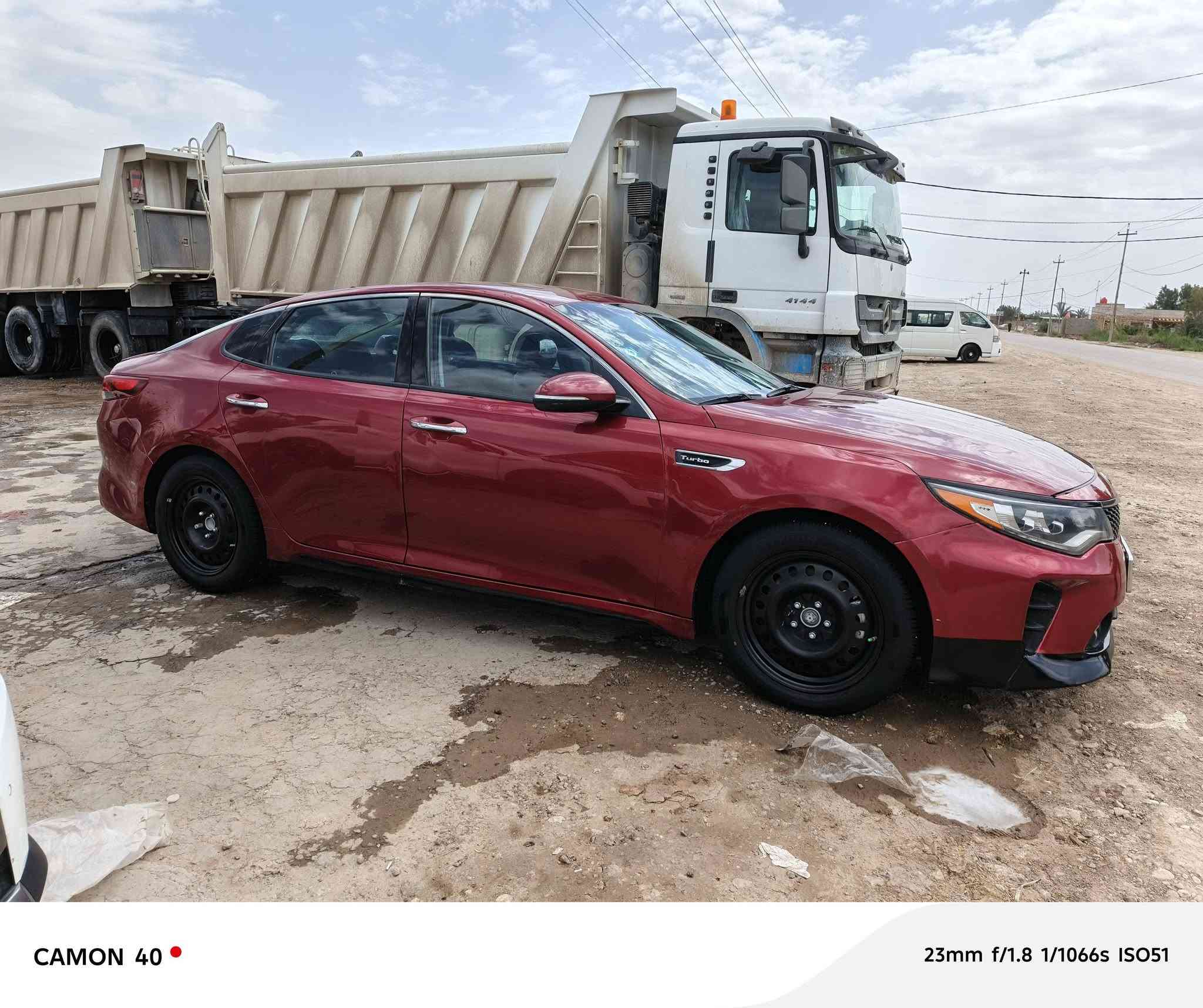 السلام عليكم للبيع مراوس حسب قناعه 
سيارة كيا اوبتيما امريكي موديل 2016
مواصفات فول واحد على واحد عده فتحه 
* بصمه تشغيل أبواب 
*بصمه ترحيب 
*مري شفط 
*أشاير بالمري       
*كشنات جلد 
*قطعتين تبريد
*كشن كهربائي 
*تحكم ستيرن فول 
*شفتات بالستيرن 
*حساس خلفي 
*ميموري خزن
*نظام ايكو
*نظام abs +مانع انزلاق
*اضاء النقطة العمياء  
*محرك 2000
*كير اوتماتيك
*خمسه ويل كب  
*شفتات ستيرن 
*كير مكفول
*دبل صالنصه
*تخم تاير جديد
*تبريد ثلج
السياره حادثه فقط بنيد لا شاصي ولا لغد 
الشراي يتصل ***********
