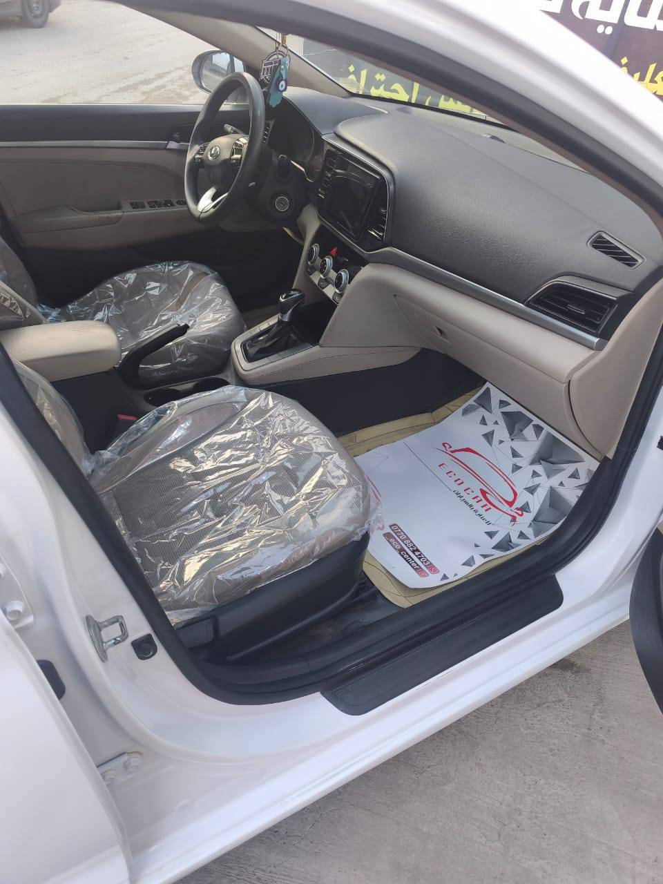 النترا 2020 خليجي
كير محرك تبريد نظيف 
محرك 2000 
تخم تاير جديد غرفة نظيفه
بيهه بنيد تبديل فقط
رقم بغداد بأسمي السعر ١٥٠ ورقه وبيهه مجال 
 للأستفسار ***********
