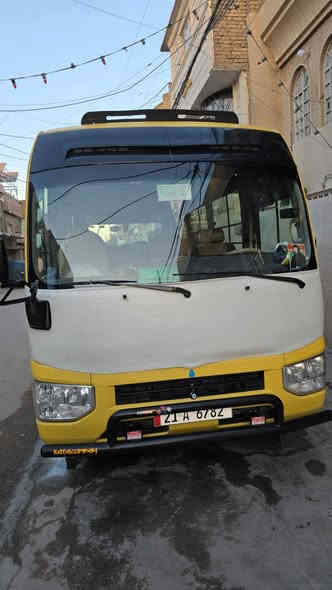 سلام عليكم كوستر 2017 للبيع سيارة خير من الله كير مكينه اكسل كفاله بدون صبغ 
تخم تاير الاتصال على هذا الرقم ***********
