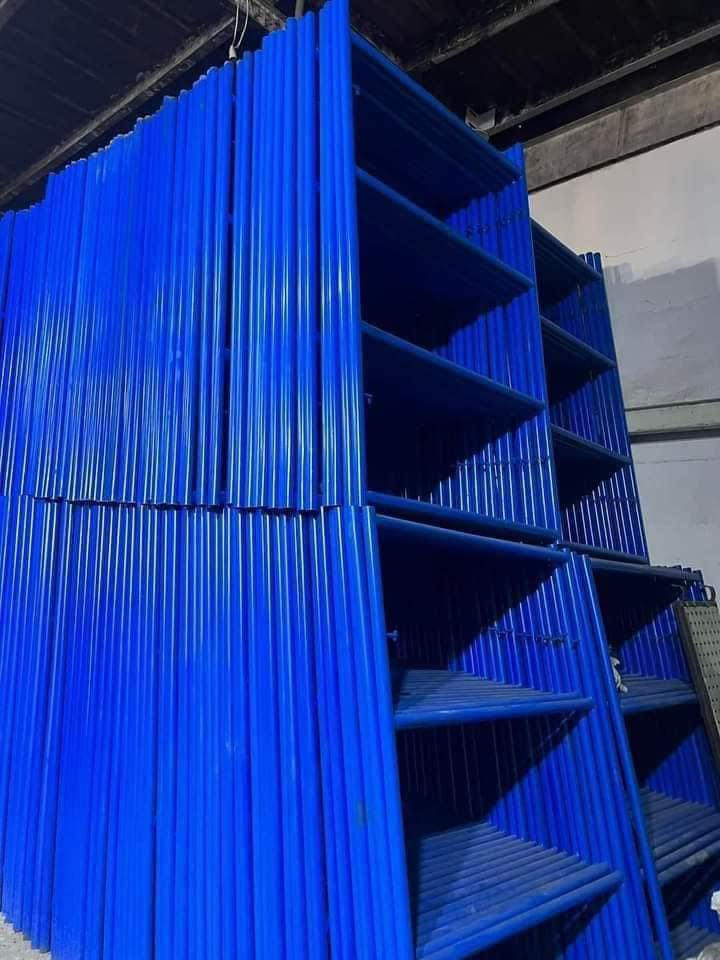 بسم الله الرحمن الرحيم 
مكتب المصطفى لبيع ويجار السكلات والبوري وقفيص 
يوجد كافه القياسات مكان بغداد ***********
