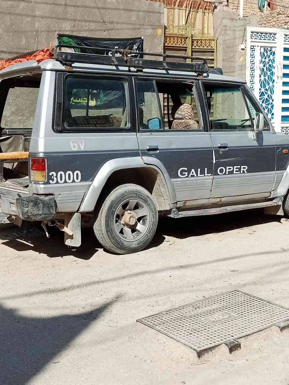 السلام عليكم للبيع كالوبر موديل 1993 محرك بطه كير اوتوماتيك جاهزه بغداد مدينة الصدر رقم ***********
السعر 32 $

