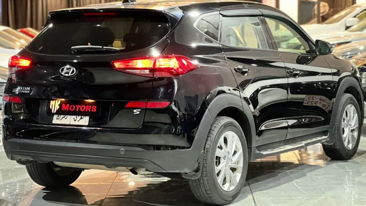 هيونداي تكسون  امريكي معرك2.0  موديل 2019        
حادث خفيف  فقط  ربع بولند صبغ بدون دواخل      عنوان دهوك. سعر153  مجال )***********
*********** دهوك, العراق
