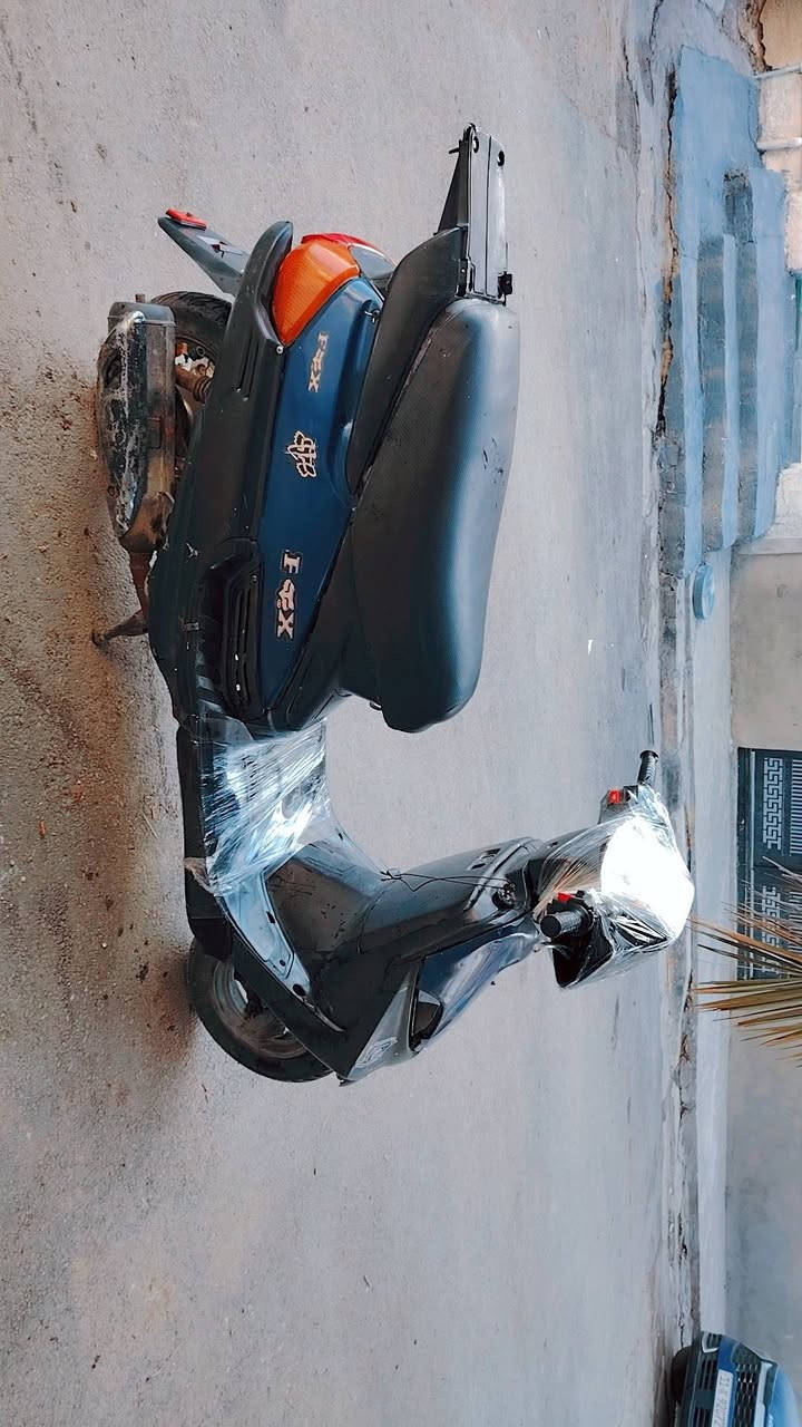 اللهم صلي على محمد وال محمد
دراجه فراشه 140 كله شغاله محرك خير من الله شلعه حلوه مكينه ناعمه
طسه ناعمه أوراق بيه مكاني بياع
السعر 300 وبيه مجال
*********** خابر وتدلل
