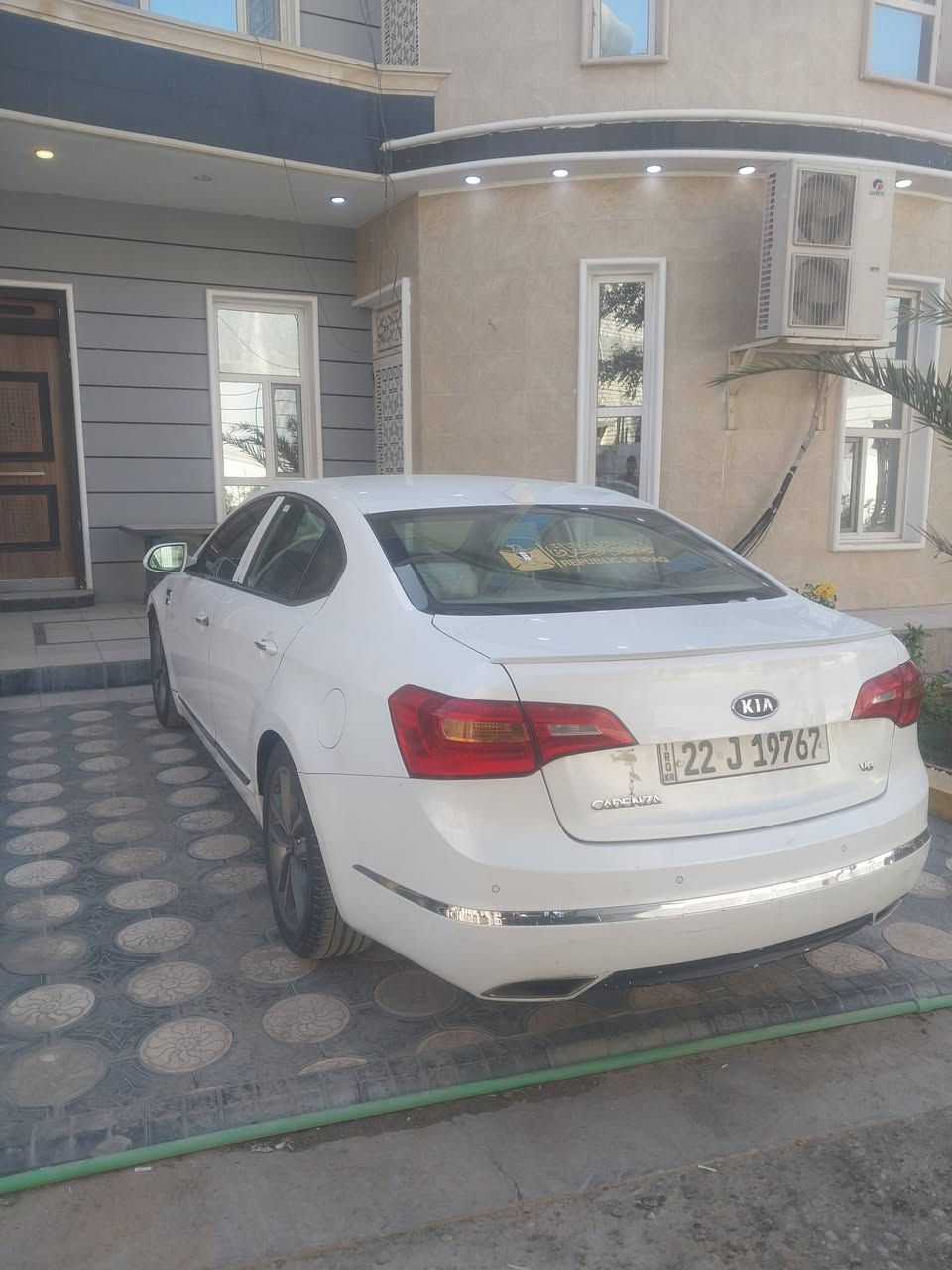 للبيع كيا كادنزه ٢٠١٢ خليجي مكينه ٣٥٠٠ سياره نضيفه السعر ١١٠ وبيها مجال للاستفسار ***********
