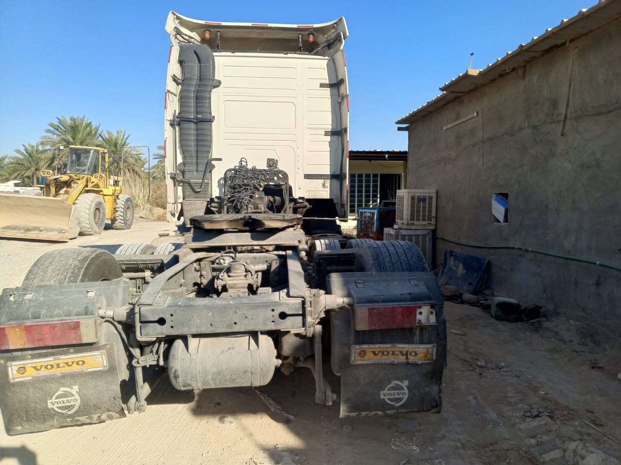 فالفو 2006راس بلادي سنكل خلفي تك تاير  شاصي مكفول مكينه 480 قطره صبغ ما بيها سياره قرار 48 
***********
