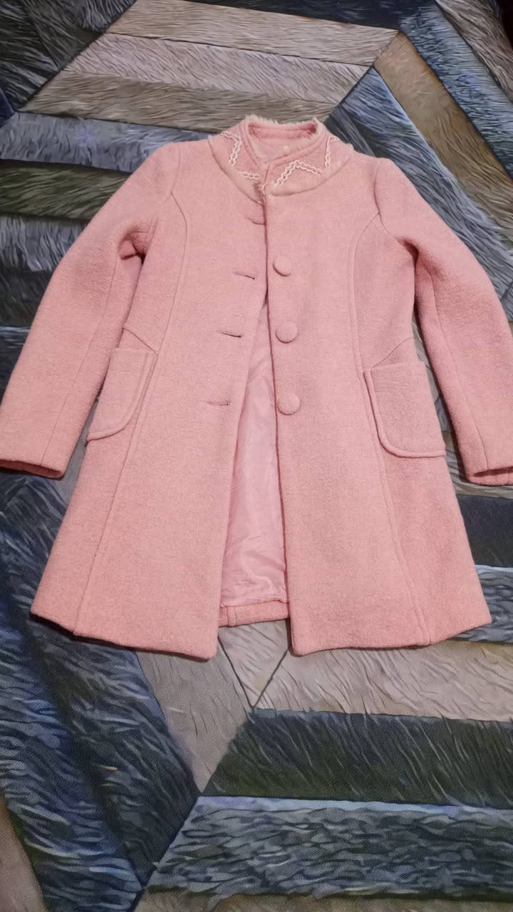 السعر 11 الف والتوصيل مجاني 🏃‍♀️‍➡️❤️
قياس 38-40


**إذا كنت صاحب هذا الإعلان وتريد حذفه لأي سبب، رجاءا أرسل رسالة إلى الدعم الفني**