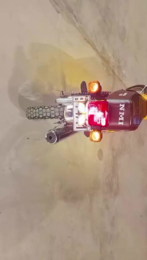 سلام عليكم دراجة ايراني للبيع بدون نضيفه حلو سعر 500 مكاني ميسان المجر الكبير  ***********
