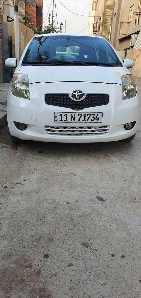 تيويتا يارس 2008 خليجي
محركها 1500
بيها اربع قطعه صبغ كير ومحرك مكفولات تبريد شغال
سياره خير من الله
سياره باسمي ثاني يوم تحويل سنويه تنتهي بشهر ال10 و هزه بشهر ال11 
مكاني بغداد الدوره رايدها ب70ورقه وبيها مجال بسيط
***********
