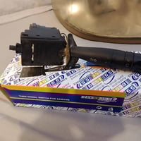 يدة لايت ودرع بلاستك وويال 2 واحد حجم 15 والثاني 14 وتلبيسة نايلون ثخي...