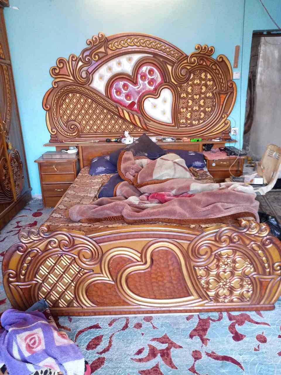 غرف نوم مستعمله اخت الجديدة السعر ٩٥٠ الف دينار المكان بغداد حي أور سبع قصور تفاصيل أكثر خاص واتساب ***********
