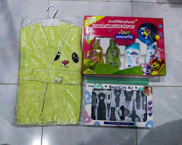 عرض خاص🔥🔥🔥
 سيت شامبو كودومو او نونو مع برنص حمام طفل مع سيت عنايه مكون من 12 قطعه بسعر 25الف فقط 
 بيت الطفل
كل ما يحتاجة طفلك 
العنوان (محاويل-حي المشتل-خلف البستان-مجاور عقارات علي حاتم)
للطلب مراسلتنا على الواتساب ‏‪‏‪***********‬‏
يتوفر توصيل مجاني لقضاء المحاويل من الساعه 12 ظهراً الى 3 ظهراً ❤
وايضاً يتوفر توصيل لجميع محافظات العراق 🤍🔥
