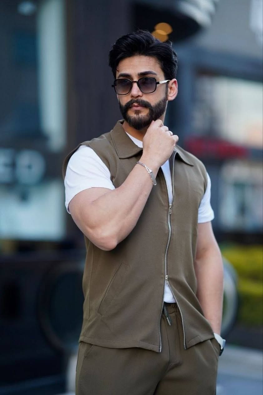 سوت  رجالي تركي خامه الاصلي 

سيري 4 قطع

قياس M L XL XXL

الدرزن 12 قطعه 3 الوان ب295 الف


**إذا كنت صاحب هذا الإعلان وتريد حذفه لأي سبب، رجاءا أرسل رسالة إلى الدعم الفني**