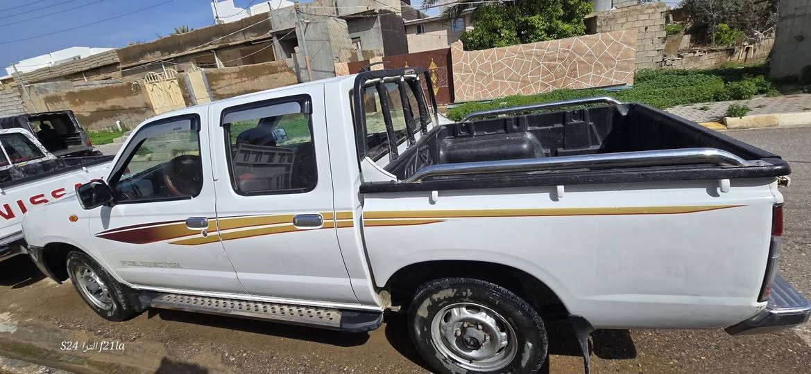 سلام عليكم للبيع نيسان بيكم دبل قماره موديل 2011 ياباني رقم الهاتف *********** كيفري, ديالى
