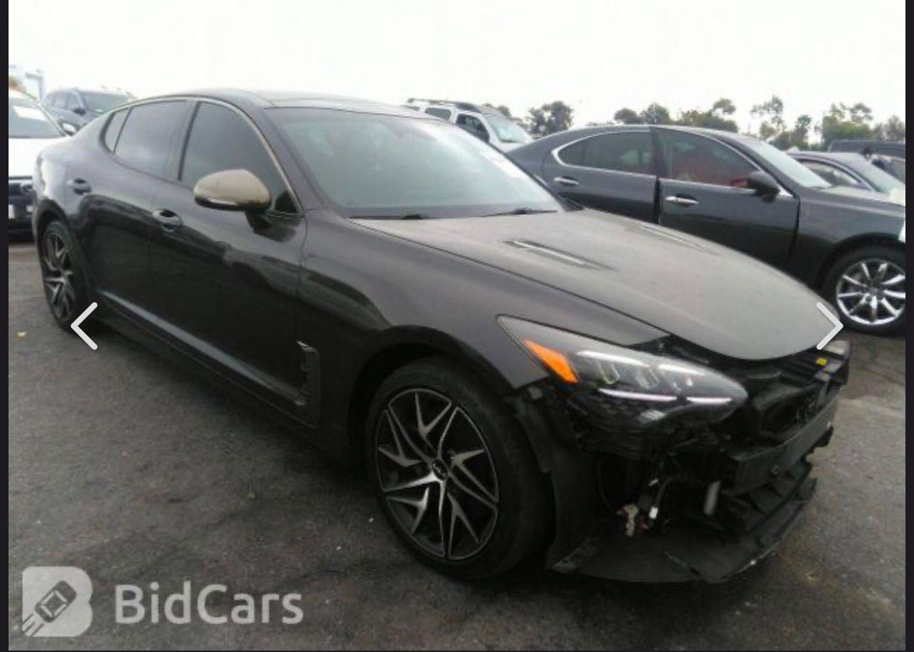 كيا ستنكر ٢٠٢٢
Kia stinger 2022 
Gt line 
2.5 turbo
حادث كما هو موضح بالصور قطعتين صبغ 
بدون ايرباك بدون دواخل بدون شاصي 
بانوراما 
نظام الدفع تو ويل 
ماشية 58 الف كيلو 
ما بيهه اي نقص 
السعر 215 
العنوان : كربلاء 
للاستفسار الاتصال 
***********
***********
