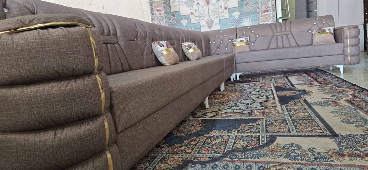 بالنقد 🌺والاقساط🌺 للموظفين❤️ والمتقاعدين❤️ حاملي ماستر الرافدين اسعار مناسبه جدا جلسات عربيه🌺 وتخم ديوان شغل درجه اولى💥 مقعد بلوك اسود ١٤ملم الثقيل🌞 موسوقي العنوان نجف حي الرحمه شارع٢٠ مجمع العائله ***********وات ساب النجف, العراق
