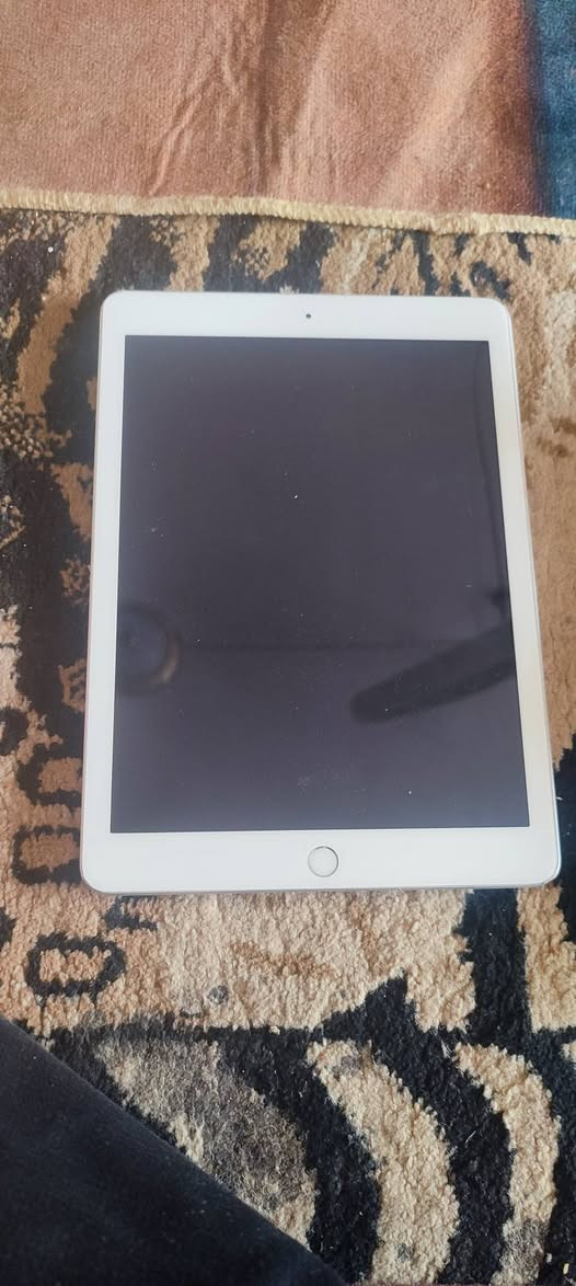 للبيع ال5
للتواصل ***********
