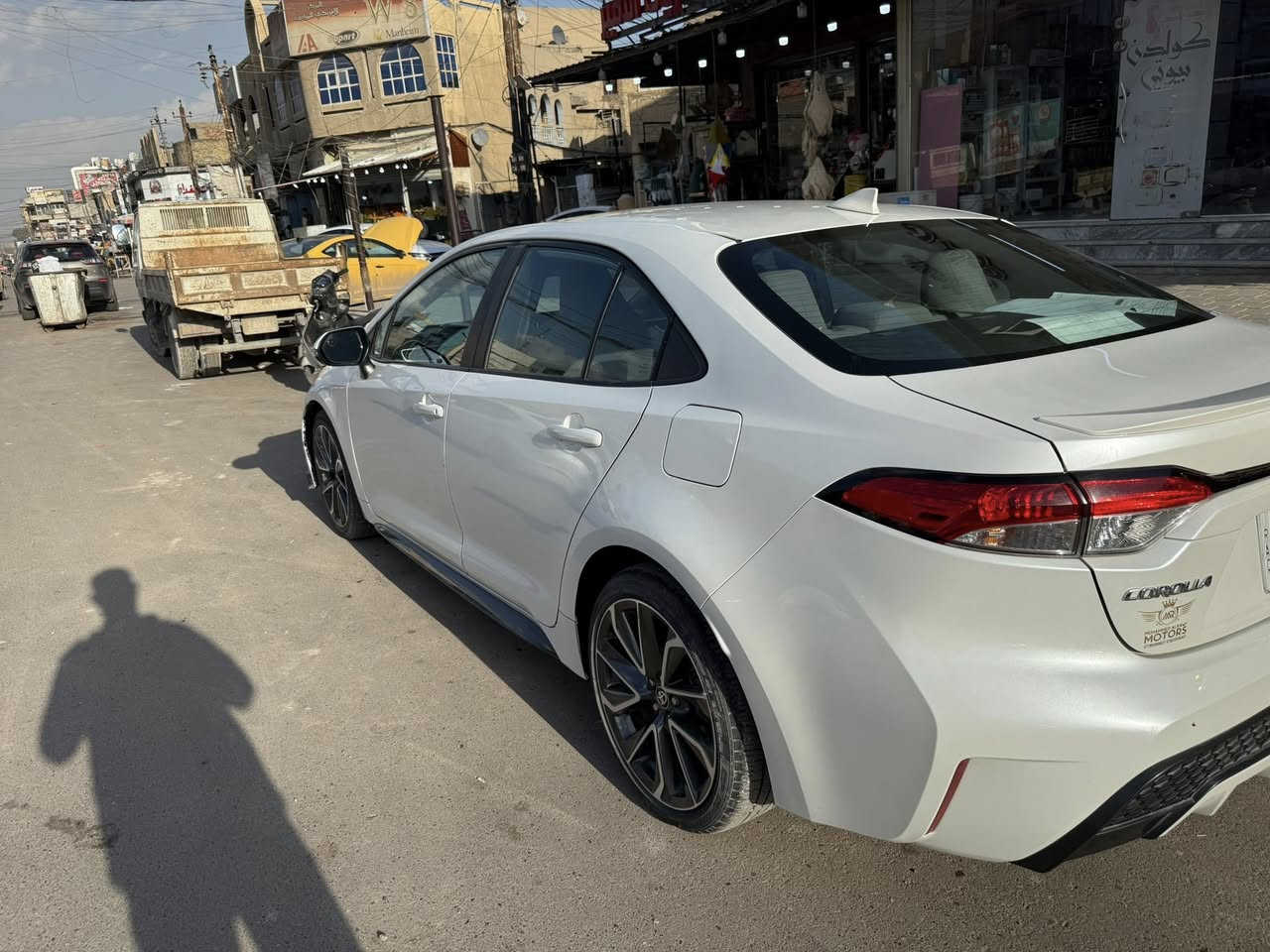 كوريلا 2022 وارد امريكي رقم بغداد بغداد معوقين 
مواصفات se / رادار امامي / مانع اصطدام
تحديد مسار / توقف ذاتي / شاشه كار بلي
سايد بريك دكمه / اوتو هولد
وبيها بعد مواصفات
الحادث طعجه بالبنيد + جامغ السايق مرفق مع الصور وبيها تقريبا 
السعر 140
مكاني بغداد للاتصال *********** واتس اب
