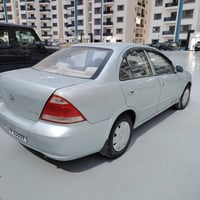 سني ٢٠٠٧ • اوتو • منصور