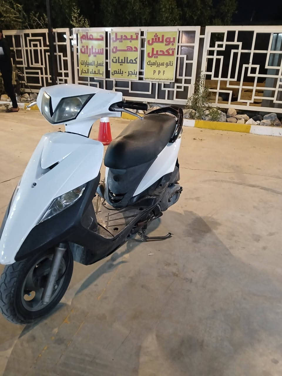 سلام عليكم ثعلب للبيع
دراجه خير من الله جاهزه من كل النواحي مكينه مكفوله ما ملعوب بيها ابد تجي وتشوف وتفحص كهربائيات شغاله حتى الكشر يخبل مايشه 16 الف كيلو حقيقي دراجه 2007 الله شاهد ما رمبه على ايدي مداريها ما صار الها هواي نازله + سلف نركه تشتغل ب اي وقت وهندر واحد ب اي وقت شلعه ومعدل تعجبك دراجه كلش حلوه صوتها ناعم كلش السعر 750 وبيها مجال للطيبين الرقم *********** العنوان شقق زيونه بيك خير وتدلل
