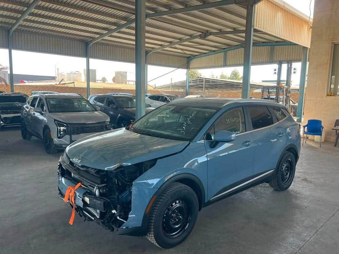 السلام عليكم 

كيا سبورتج ٢٦ بدون ايرباك موصفات Lx بصمه
السياره بعمان تدخل حره او شهداء واصل بغداد او حله  

السعر بالحره مصلح كامل 

*********** حلة, بابل
