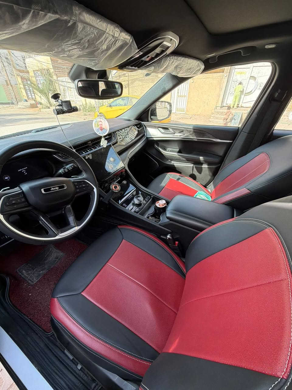 يالله 
السلام عليكم جيب كراند شيروكي 4XE 
2024 وارد امريكي

           3 شاشات فول 1/1 

‏Jeep Grand Cherokee 4Xe 2024 2.0L

         حجم المكينه : 2000  تيربو + هايبرد + بلك ان 

المسافة المقطوعة :  30 الف ميل

حادث السياره : صبغ جاملغ الخلفي والباب
                       تبديل 
                      

          حالة الايرباك : سليم بدون ايرباك

#مواصفاتها

1.شاشات 3

2.بصمه

1. تشغيل عن بعد

4.دمام خلفي

5.كشنات جلد

6.كشن السايق ميمري

7.كشنات كهرباء

8.صندوك كهرباء

9.حساسات خلفيه

1. قطعتين قطع تبريد 

11.اشاير بالمري

12.رادار امامي

13.رادارات 360

14.ثلاث وضعيات قياده

1. بنوراما 

2. كير ماوس

3. نظام منحدرات

4. هيترات بالكشنات 

19.ويل كب كروم

20.لايتات لد

21.بكلايت لد

22.كشافات

23.بصمة ابواب

فول مواصفات 1/1 جاهزه مرقم بغداد تحويل ثاني يوم

تفاصيل اكثر هذا ☎️رقمي
***********  

مكاني النجف الاشراف

