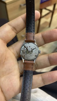 ساعة الماني • قطر ٣٢مم • سويسري طلاء ذهب