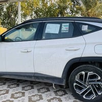 للبيع توسان خليجي زيرو موديل ٢٥  زيرو  سياره   كشنات تبريد   كشنات جلد...